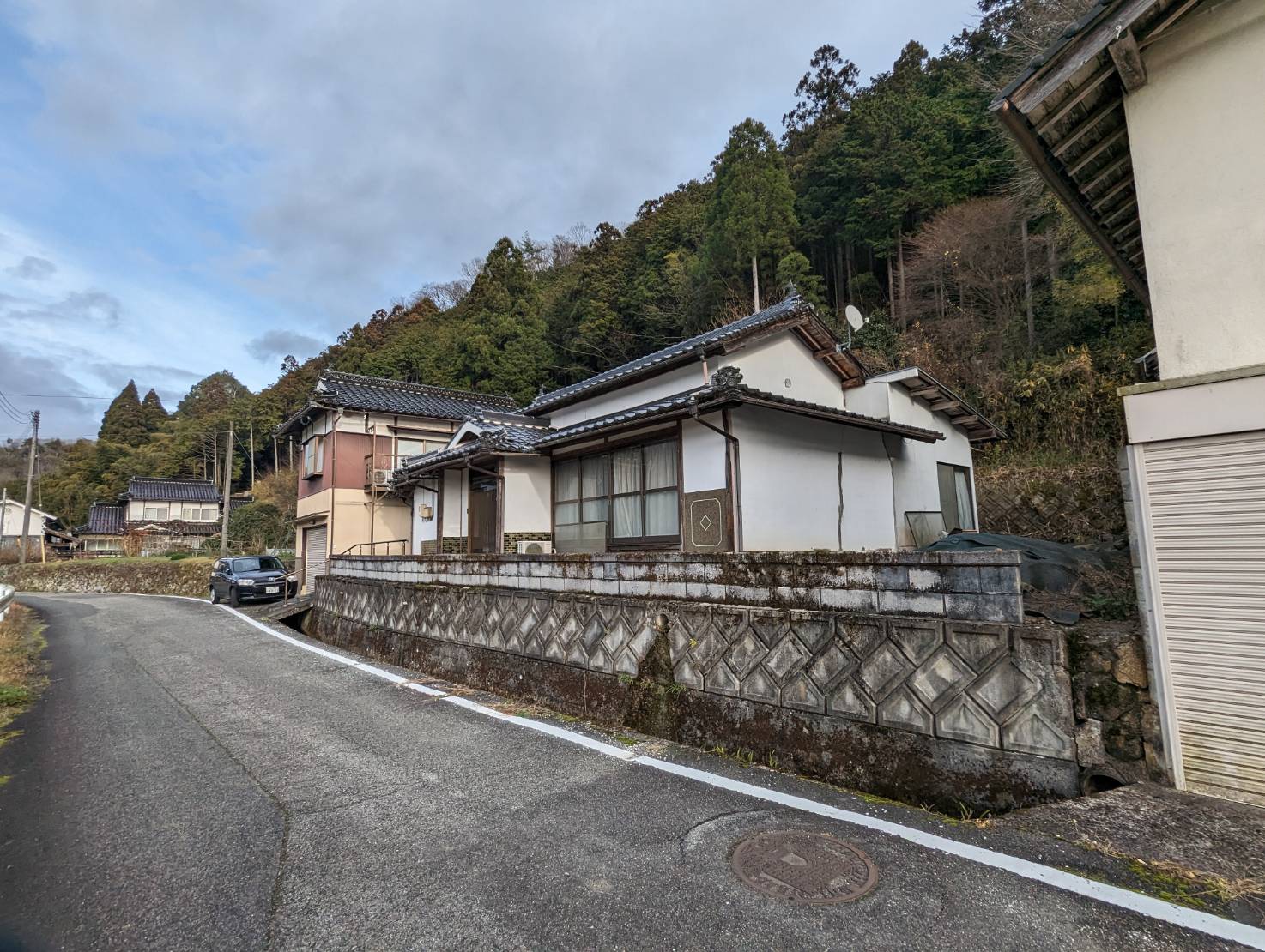 ～　美作市川東358　６４５万円一戸建て住宅　～